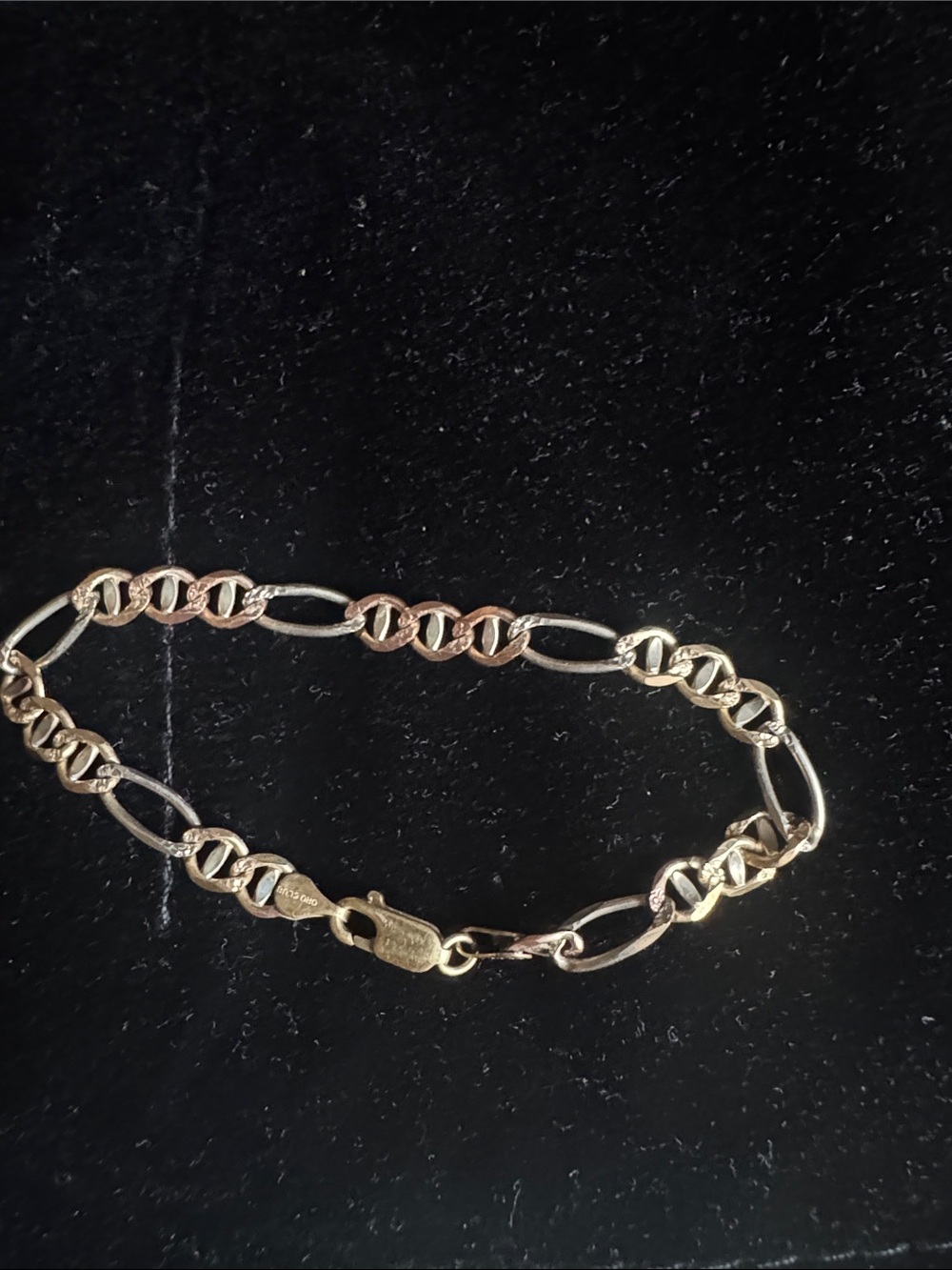 Elegant Gold 14K Link Bracelet - Women Jewelry